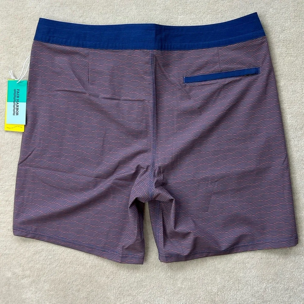 Fair Harbor The Nautilus Boardshorts Men's 38 Red Waves Swim Trunks Pockets